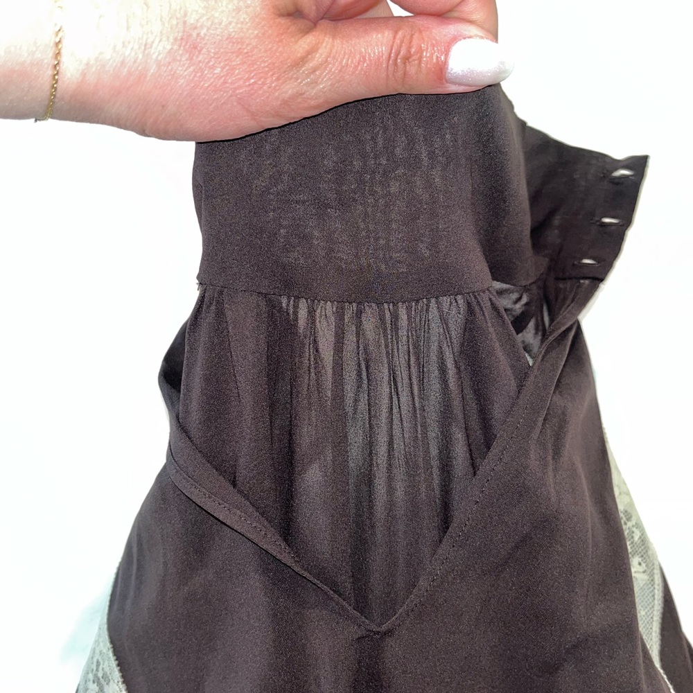 Dolce & Gabbana silk brown blouse vintage with cream lace detail. Size 42/M - Picture 12 of 14